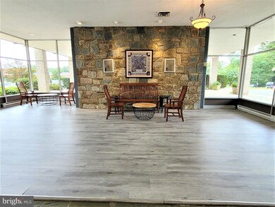 Barcroft Hills Condominium unit 1007, Baileys Crossroads, VA 22041 - photo 5