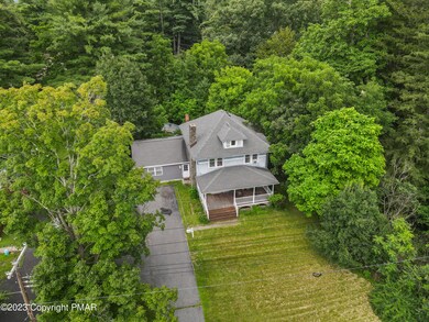 1534 N 5th St, Stroudsburg, PA 18360 - photo 3