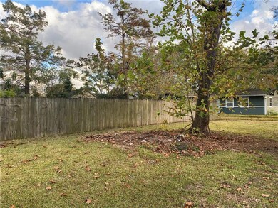 4567 Mark Twain Dr, New Orleans, LA 70126 - photo 3