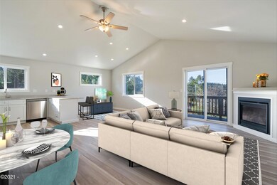 267 SE Tide Ave, Lincoln City, OR 97367 - photo 4