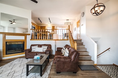 716 Lazy M St, Red Lodge, MT 59068 - photo 4