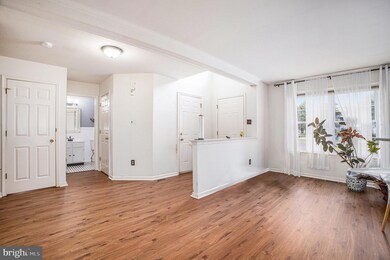 1872 Hood Ln, Ambler, PA 19002 - photo 6