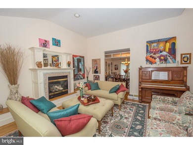 1101 Gainsboro Rd, Bala Cynwyd, PA 19004 - photo 4