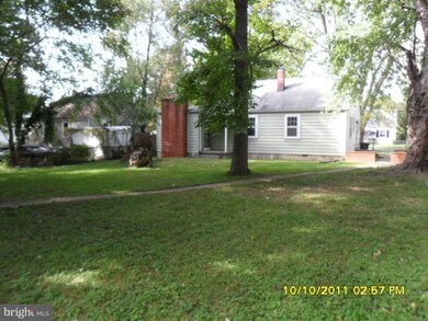 140 N Huron Dr, Oxon Hill, MD 20745 - photo 3