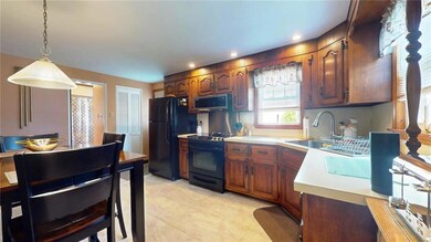 528 S 24th St unit 530, Allentown, PA 18104 - photo 7