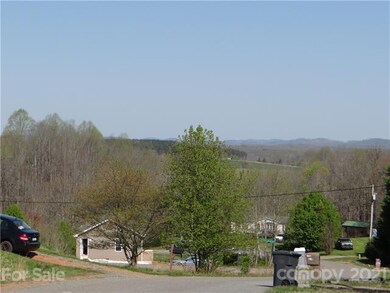 114 Forest Grove Dr, Statesville, NC 28625 - photo 3