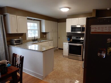Photo 6
