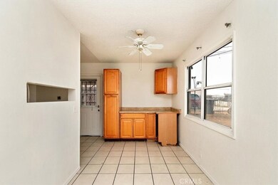 14630 Hunter St, Fontana, CA 92335 - photo 7