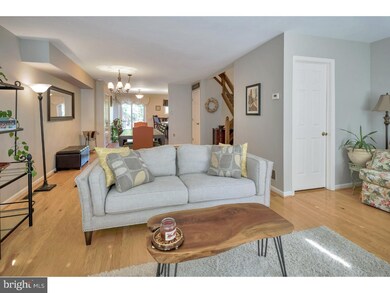 637 Coates Ln unit F5, King of Prussia, PA 19406 - photo 3