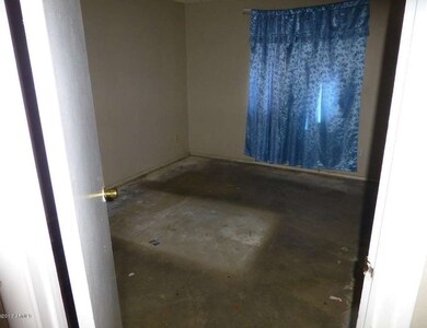 6519 Clarendon PHX 4