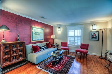 1510 Columbia St, Houston, TX 77008 - photo 5