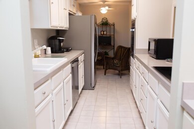 23Birchcrest191008