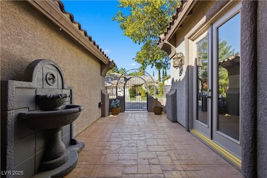 11025 Arbor Pine Ave, Las Vegas, NV 89144 - photo 7