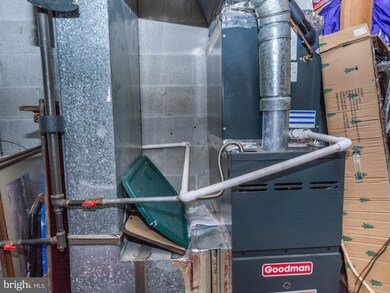 1333 N Woodyear St, Baltimore, MD 21217 - photo 4