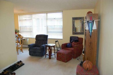 Radnor House unit 1010, Bryn Mawr, PA 19010 - photo 7