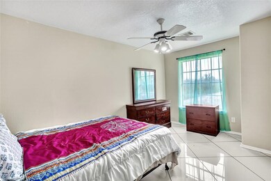 9500 Bissell Rd, Manvel, TX 77578 - photo 4