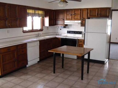 1415 N Opfer Lentz Rd, Martin, OH 43445 - photo 5