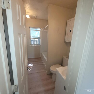 606 N 8th St, Payette, ID 83661 - photo 3