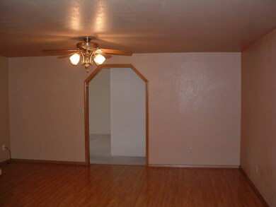 1643 Jessica Cir, Central Point, OR 97502 - photo 7