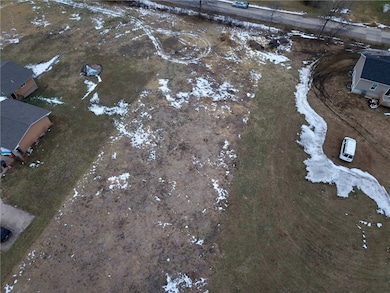 2641 Union Dr SW, Cedar Rapids, IA 52404 - photo 5