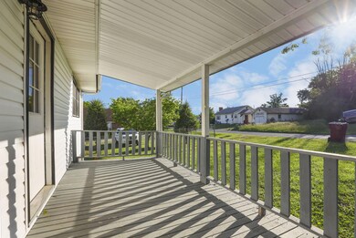 2204 Midway St, Johnson City, TN 37601 - photo 3