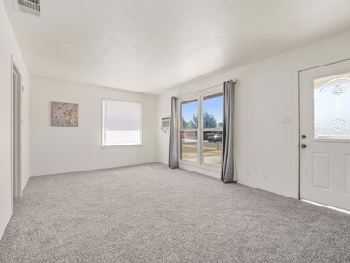 4144 N. Crystal Ave-5