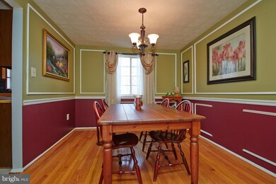 8978 Westchester Dr, Manassas, VA 20112 - photo 6