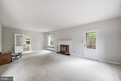 6707 Loch Raven Blvd, Baltimore, MD 21239 - photo 5