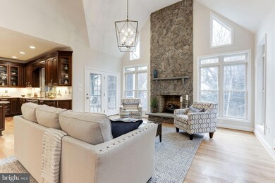 2220 Orchid Dr, Falls Church, VA 22046 - photo 5