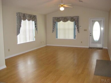 7820 Homestead Cir, Pensacola, FL 32526 - photo 7