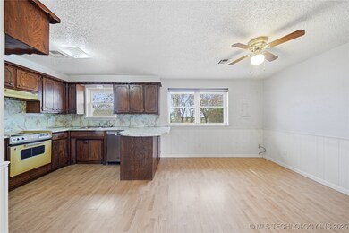 1301 Jodebo Rd, Cleveland, OK 74020 - photo 6