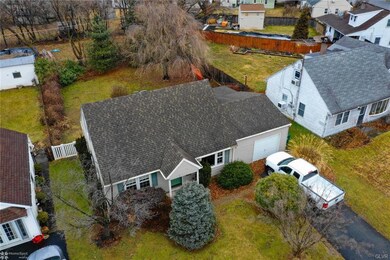 3 Edie Ln, Easton, PA 18045 - photo 2