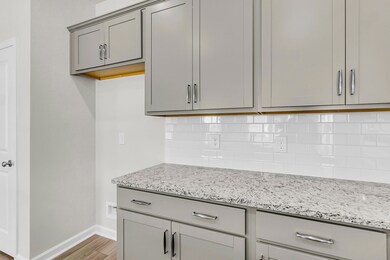 1001 Par Three Ct, Manning, SC 29102 - photo 4