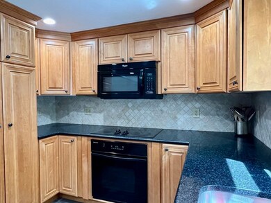 4 Evergreen Rd, Stoneham, MA 02180 - photo 6