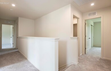 2005 Lyndon Green Cir, Lyndon, KY 40242 - photo 7