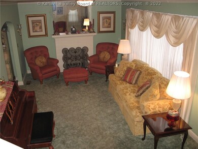 1314 Grosscup Ave, Dunbar, WV 25064 - photo 7