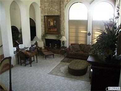 Great Room with 20 foot ceilings