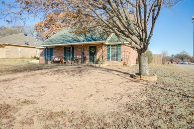 102 Whiterock Ct, Weatherford, TX 76086 - photo 2