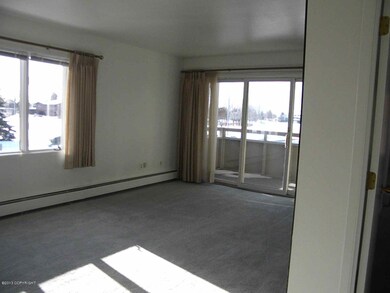 Living Room 4