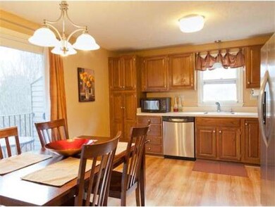 112 Twin Brook Ln, Bellingham, MA 02019 - photo 3