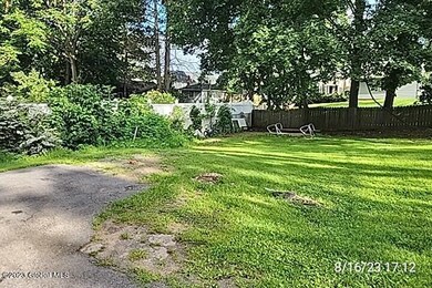 111 2nd St, Schenectady, NY 12302 - photo 5