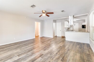 1608 W Gandy St, Denison, TX 75020 - photo 3