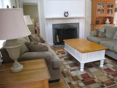 13 4th Ave, Barnstable, MA 02601 - photo 3