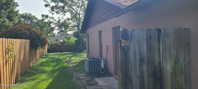 6557 Pleasant Ave, Cocoa, FL 32927 - photo 5