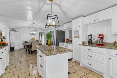 509 Big Salty Dr, Springtown, TX 76082 - photo 5