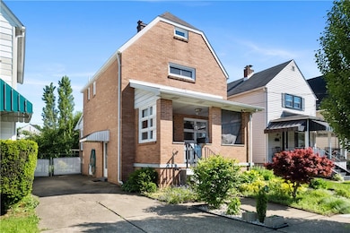 1715 Mcminn St, Aliquippa, PA 15001 - photo 2