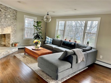 GREAT PLACE TO RELAX OR ENTERTAIN!
