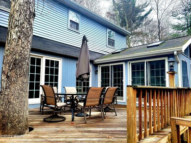 114 Hemlock Point Ct, Hawley, PA 18428 - photo 5