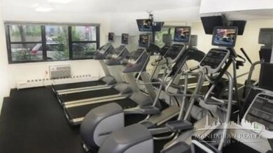 330 E 46th St unit 7G, New York, NY 10017 - photo 5