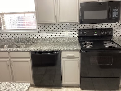 1175 Tomahawk Dr, Dallas, TX 75253 - photo 5